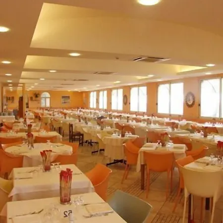 Sole Hotel 3*