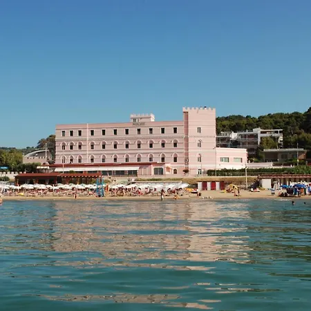 Sole Hotel