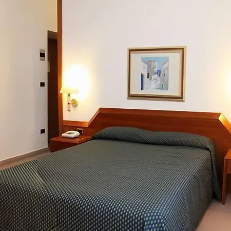 Sole Hotel San Menaio