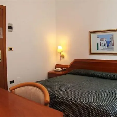 Sole 3* San Menaio