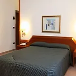 Sole Hotel San Menaio