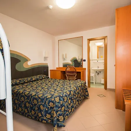 Sole 3* San Menaio