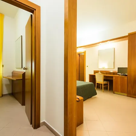 Sole Hotel San Menaio